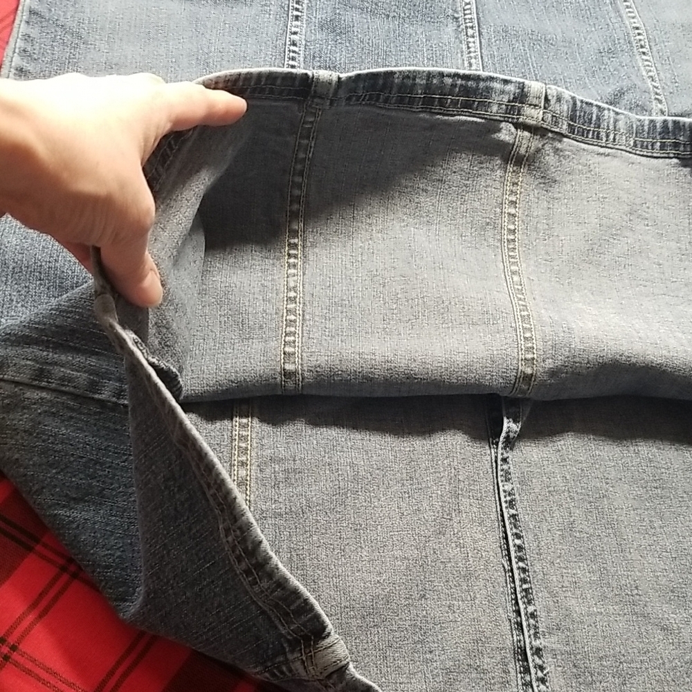 H&M High Rise Blue Jeans - Picture 6 of 9